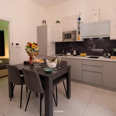 Veterani Holidays Apartamento *