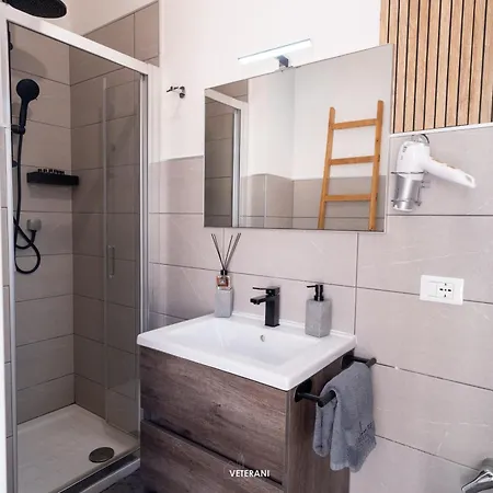 Veterani Holidays Apartamento Cefalú